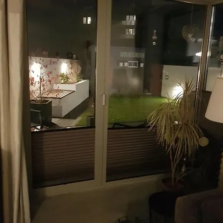 アパート Gaestewohnung Direkt An Der Wallmauer ノイブランデンブルク