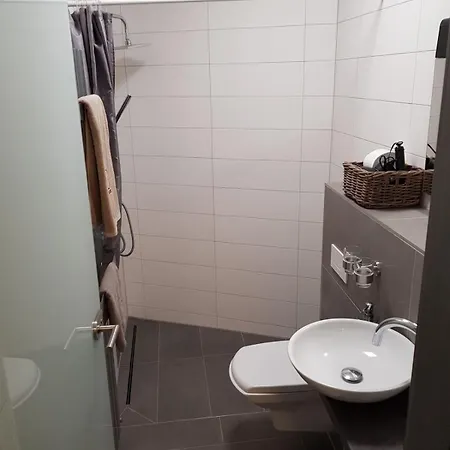 Gaestewohnung Direkt An Der Wallmauer